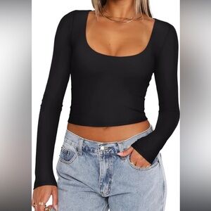 Reoria black long sleeve crop top